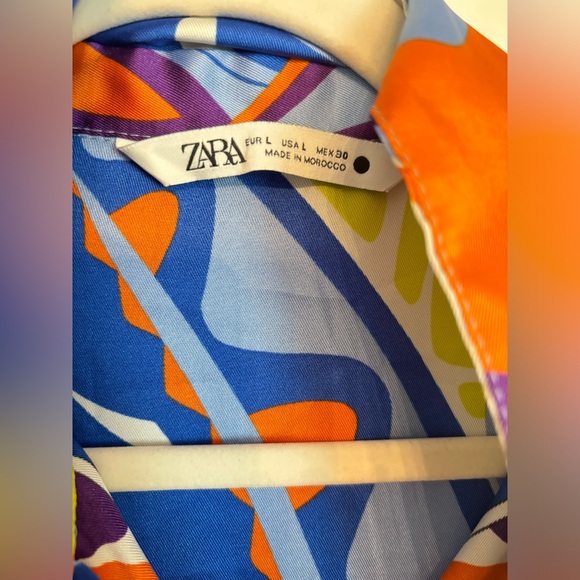 Zara blouse 🧡 - Picture 3 of 3